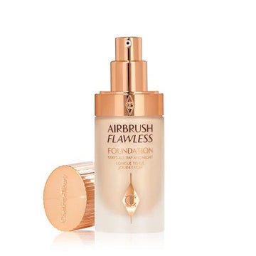 CHARLOTTE TILBURY AIRBRUSH FLAWLESS FOUNDATION 4WARM